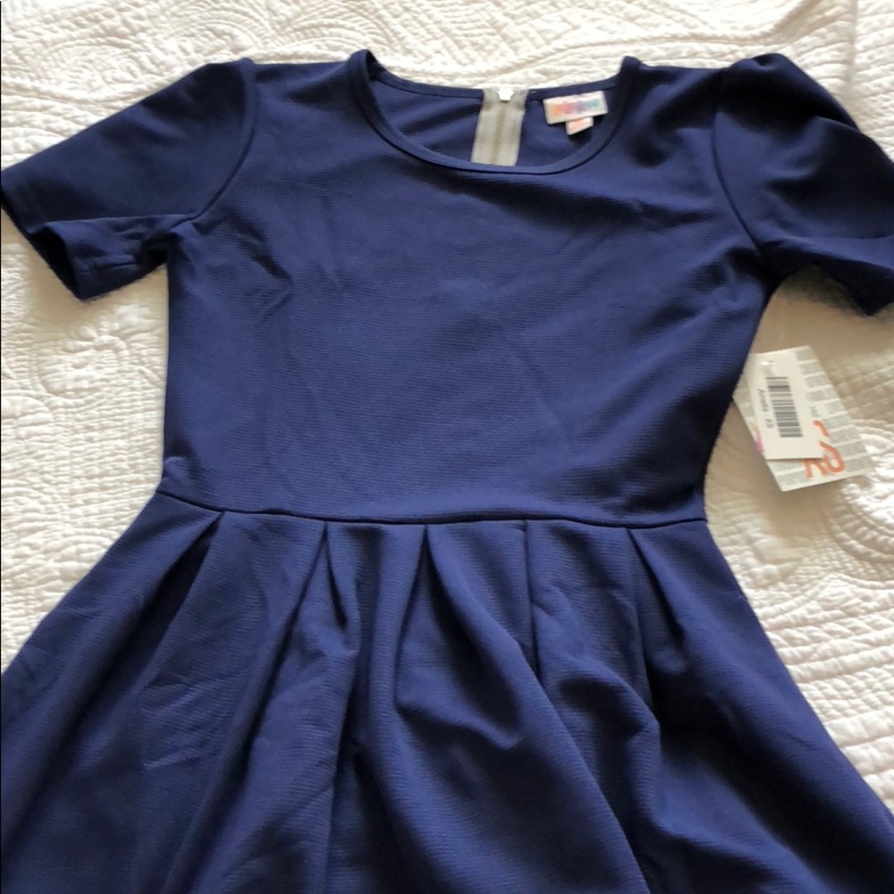 NWT Lularoe Amelia.  XS